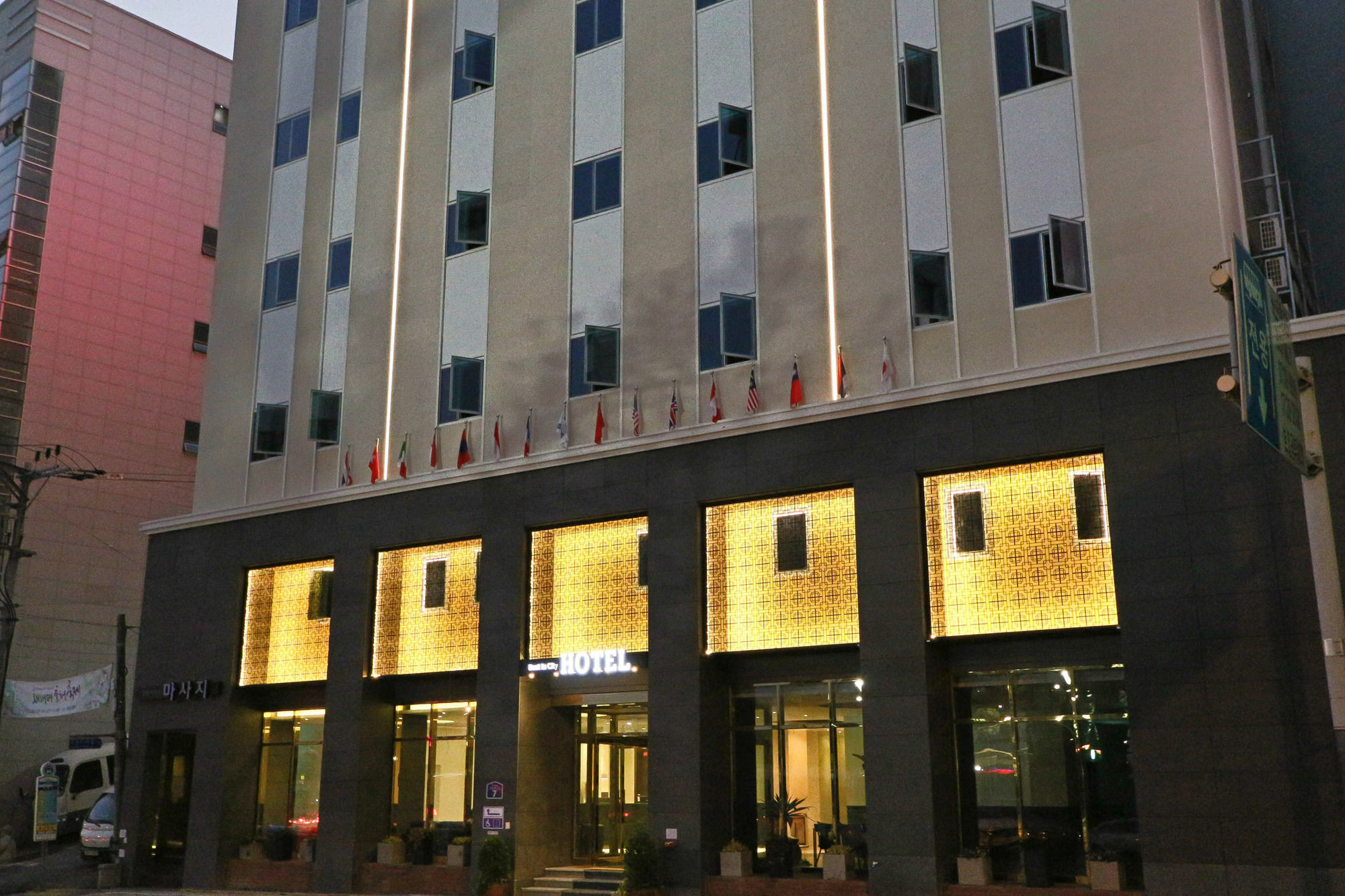 Best In City Hotel Ciudad Metropolitana de Ciudad Metropolitana de Busan Exterior foto